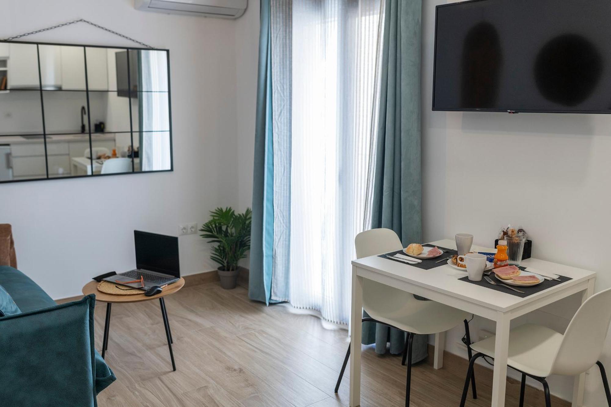 Estudio Colon Ayamonte Bagian luar foto